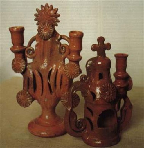 Image - A ceramic candelabra from the Poltava region (19th century).